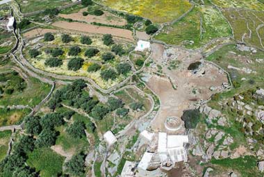 η φάρμα Λουμίδη στη Σίφνο