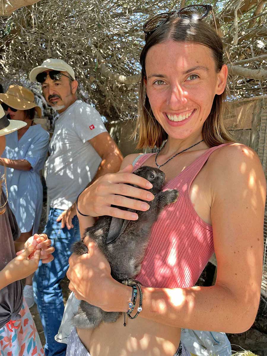 Αγκαλιά με τα κουνελάκια μας